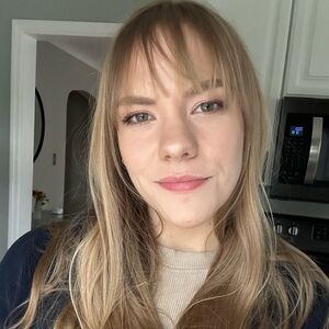 Meet your Posher, Elizabeth ann